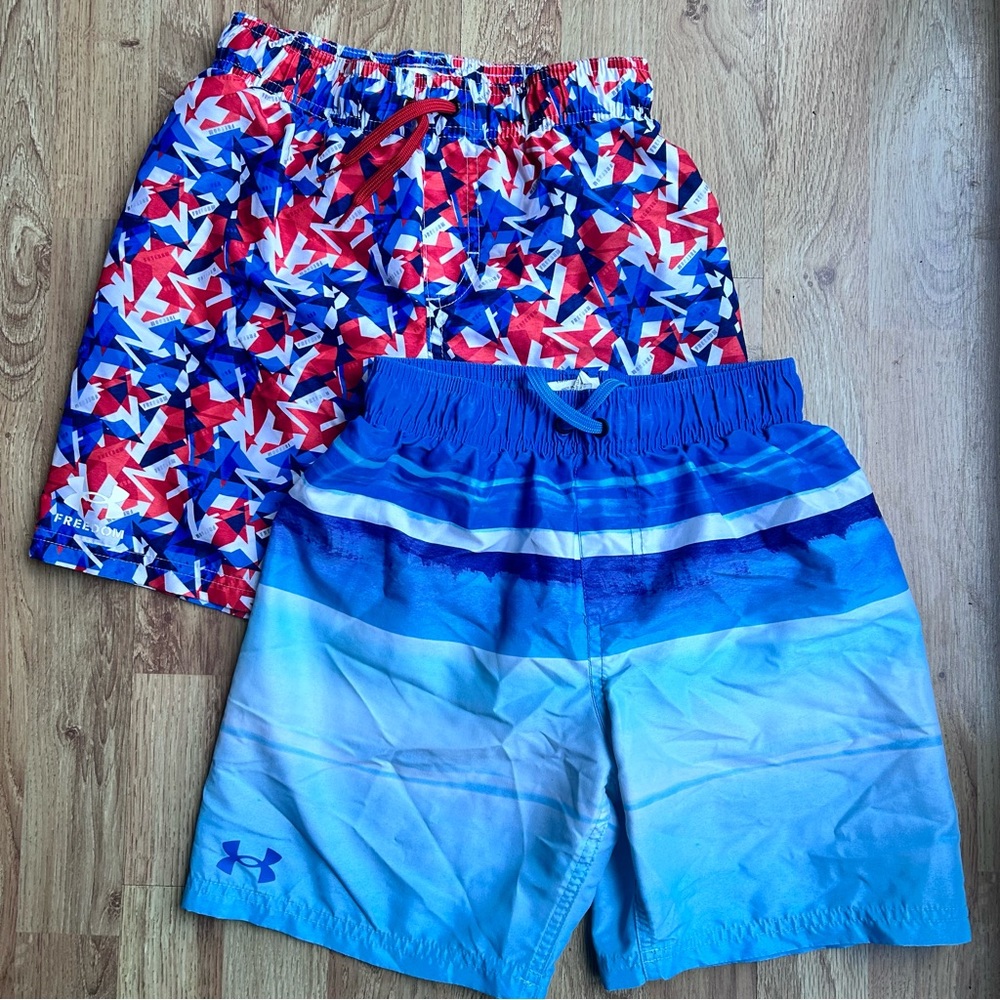 Under Armour Boys Swim Trunks Size Medium